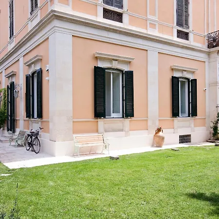 Maison Premiere Semesterbostad Lecce